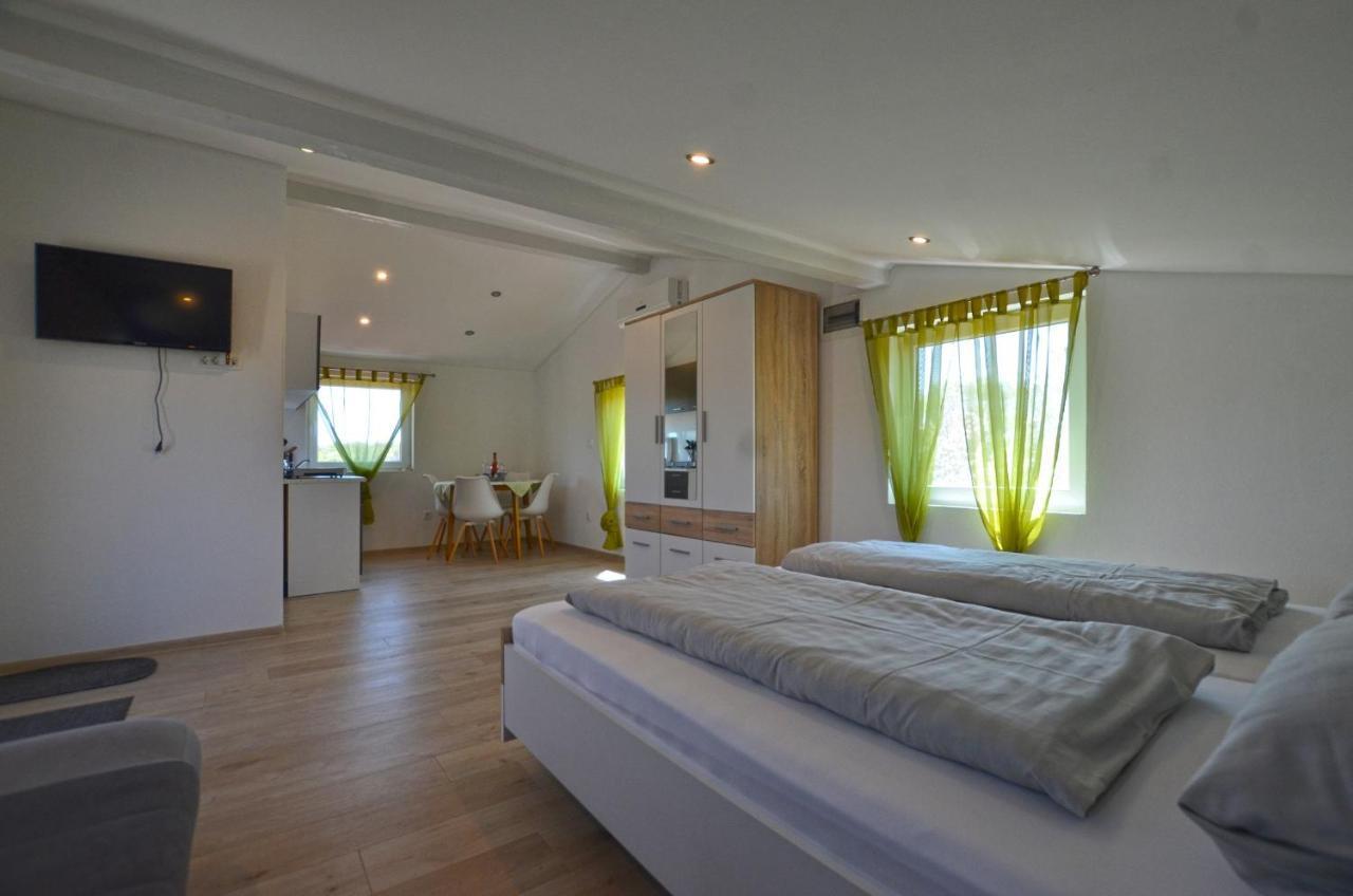 Bavica Apartments 로비니 외부 사진